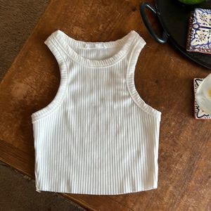 12th tribe: RYANN WHITE CROPPED TANK